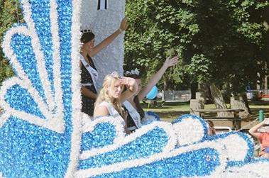 Resized Canada44270026